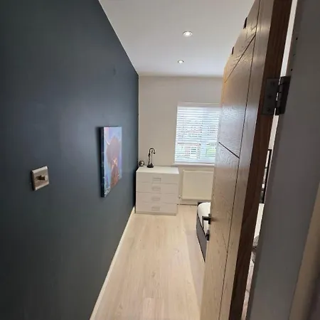 The Haven Near Centre