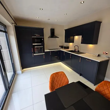 The Haven Near Centre Апартаменты *